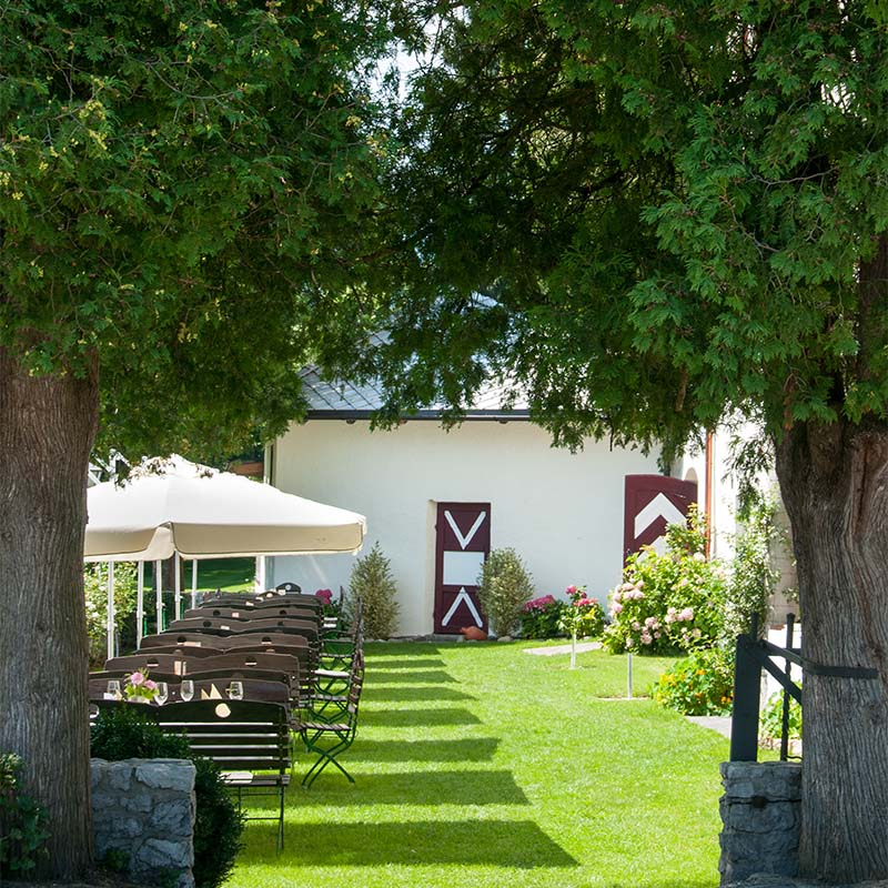 Schlosshotel Mitterhart - Öffnungszeiten Gärten