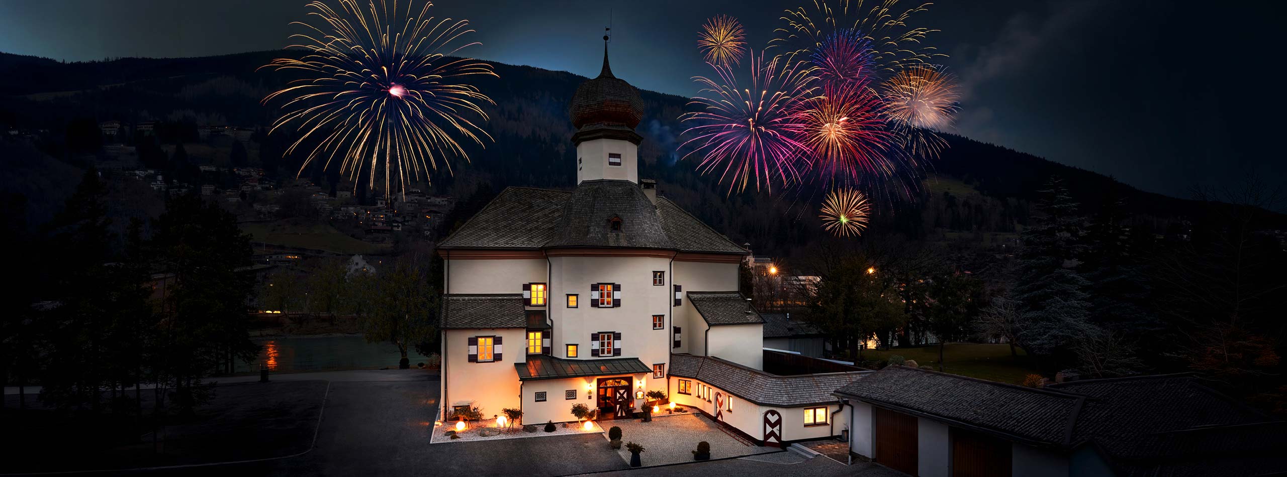 Schloss-Mitterhart_LP-Silvester-2026_Header_1 Raunächte & Silvester im Schloss