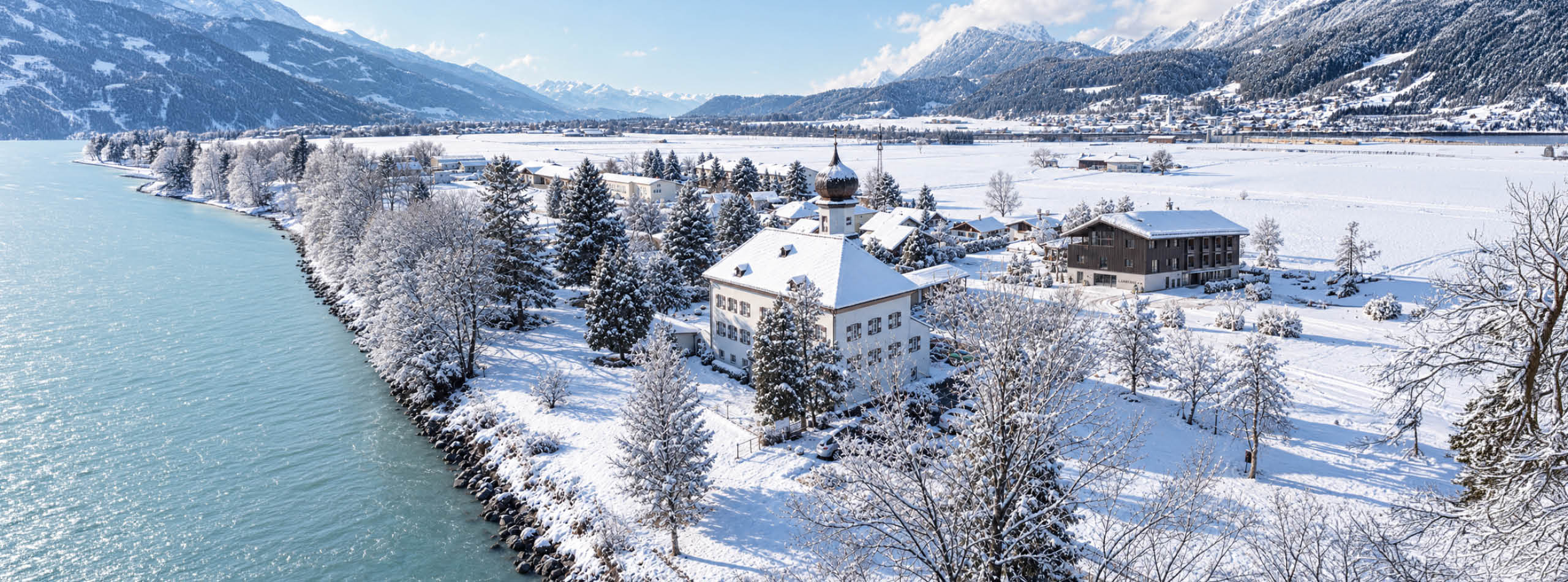Schloss Boutiquehotel Mitterhart Winter_ Schloss- & Boutiquehotel Mitterhart | 4-Star Hotel | Vomp | Schwaz